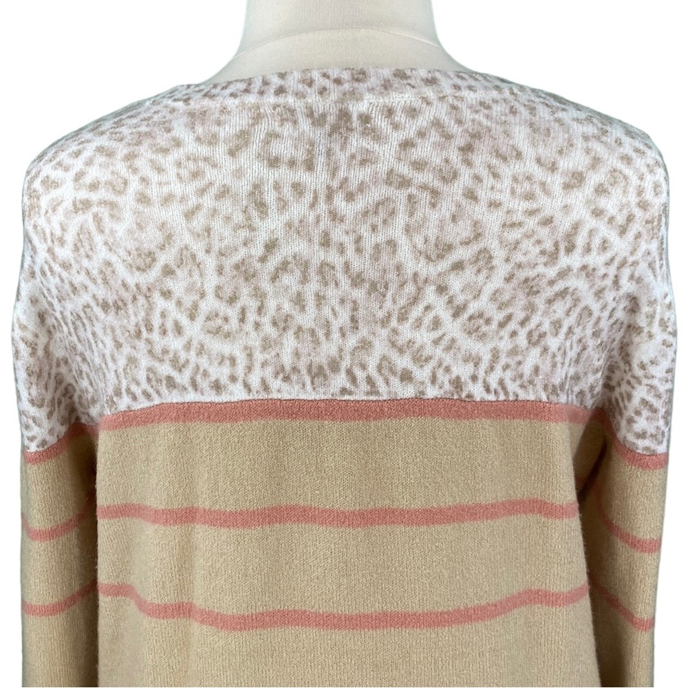 BeachLunchLounge Cozy Beige and White Animal Print Knit Sweater - Picture 8 of 14